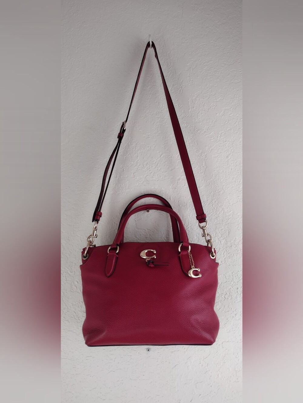 Coach 19117 Red Pebbled Leather Satchel Crossbody Bag Gold C Charm - Picture 6 of 16